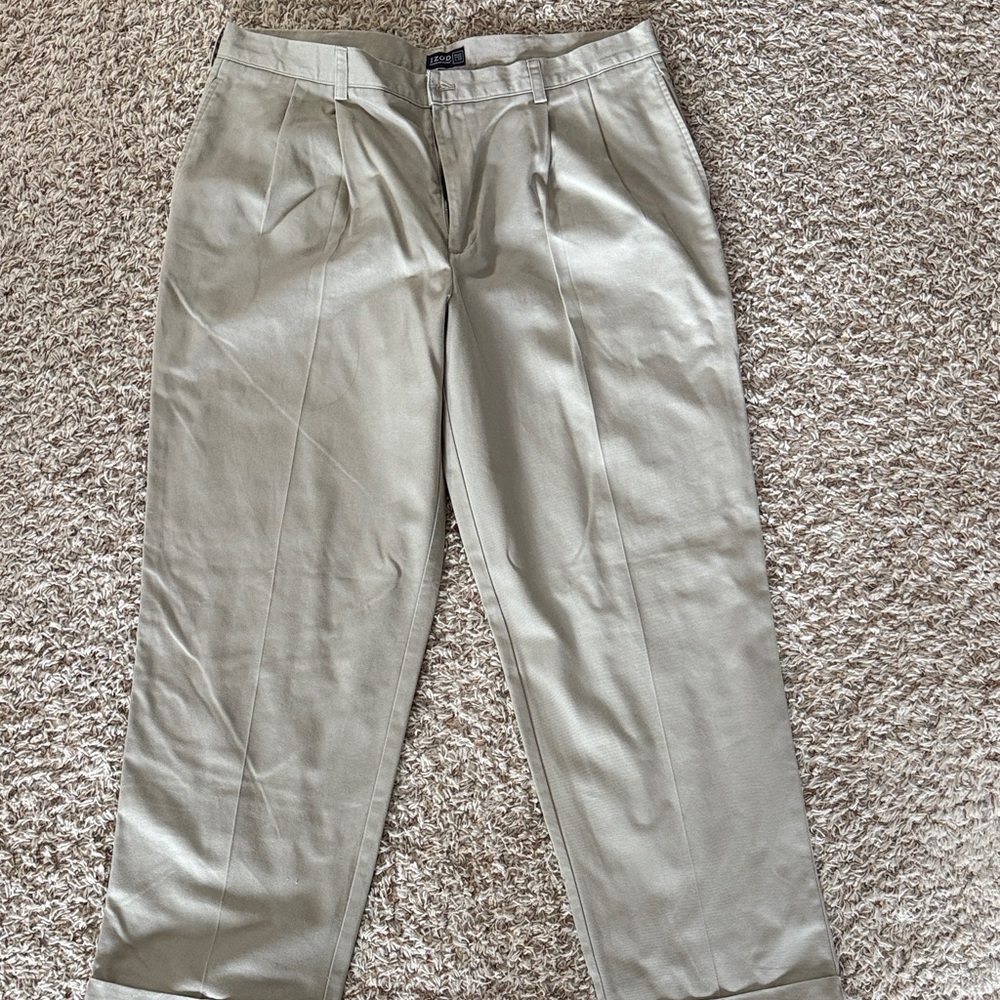 Izod Men's Khaki pants